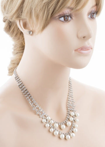 Bridal Wedding Jewelry Crystal Rhinestone Naive Yet Alluring Necklace J503 SLV