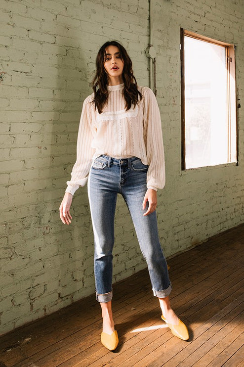 Mid-Rise Single Cuffed Crop Slim Straight Jeans - Accessoriesforever