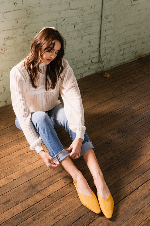 Mid-Rise Single Cuffed Crop Slim Straight Jeans - Accessoriesforever