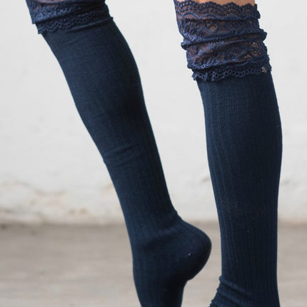 Elegant Stylish Lace Topped Over the Knee Fashion Socks