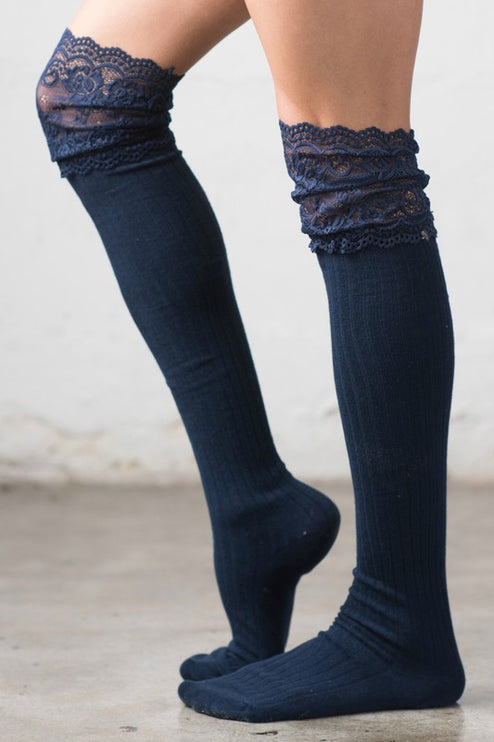 Elegant Stylish Lace Topped Over the Knee Fashion Socks - Accessoriesforever