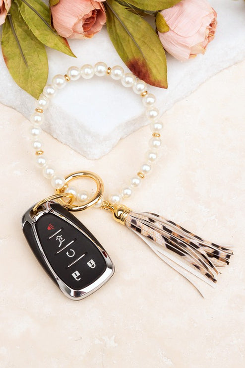 Classic Pearl Key Ring Bracelet - Accessoriesforever