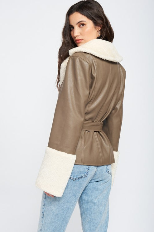 Chic Fashion Stylish Belted Faux Shearing Trimmed Outwear Fashion Jacket