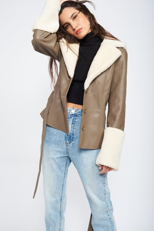 Chic Fashion Stylish Belted Faux Shearing Trimmed Outwear Fashion Jacket - Accessoriesforever