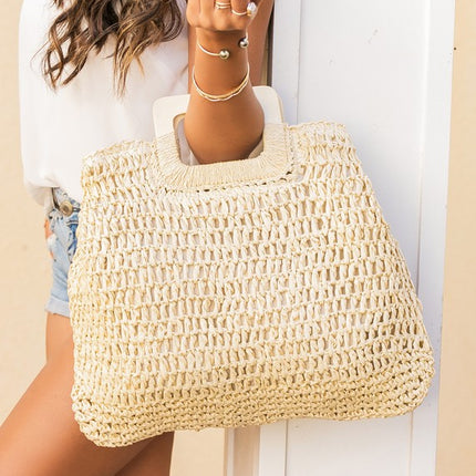Spacious Oversized Straw Tote Bag