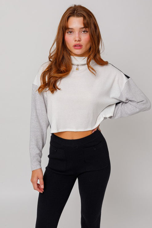 Cute Stylish Mock Neck Long Sleeve Contrast Cropped Top Sweater