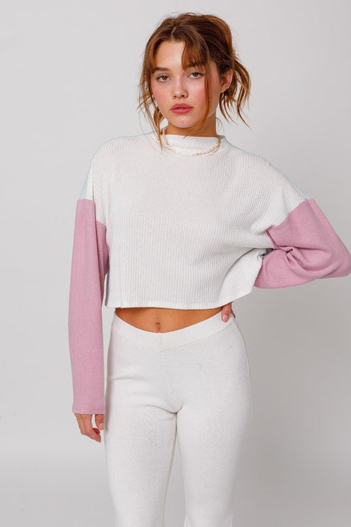 Cute Stylish Mock Neck Long Sleeve Contrast Cropped Top Sweater