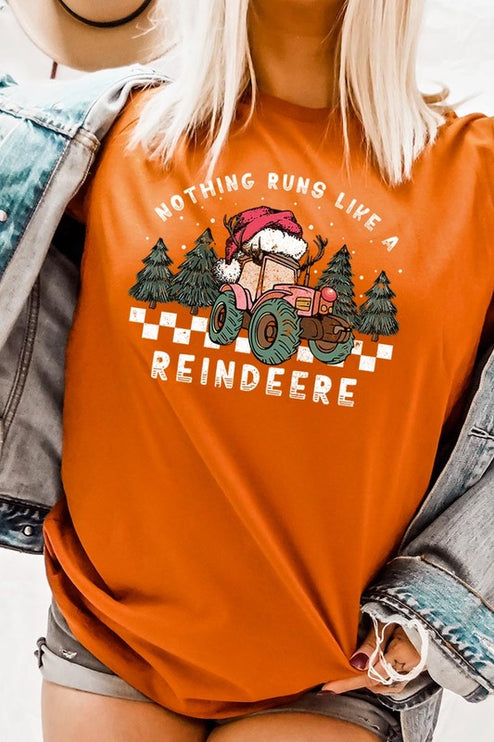 Reindeer Tractor Christmas Holiday Unisex Short Sleeve Graphic Tee T-Shirt