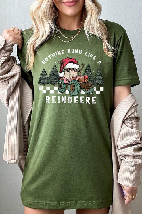 Reindeer Tractor Christmas Holiday Unisex Short Sleeve Graphic Tee T-Shirt