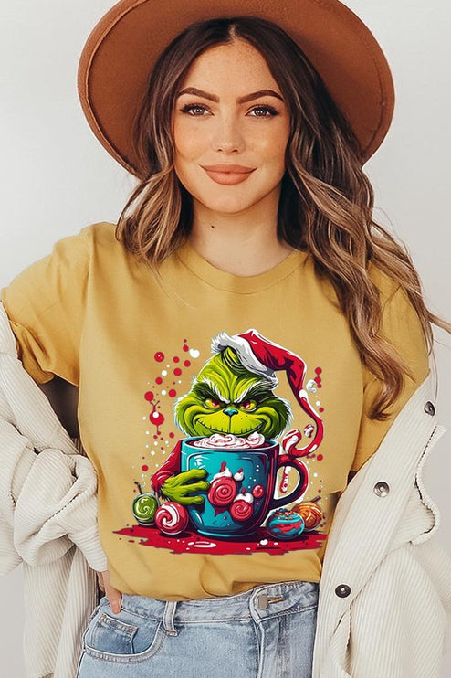 Giggling Grinch Christmas Holiday Unisex Short Sleeve Graphic Tee T-Shirt - Accessoriesforever