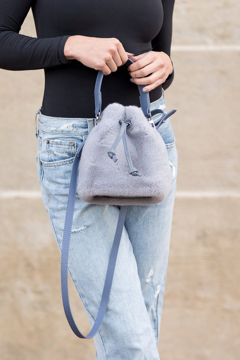 Chic Luxurious Soft Plush Faux Fur Top Handle Fashion Handbag Crossbody Bag