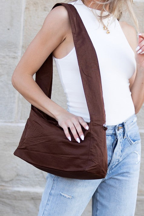 Urban Chic Versatile Convertible Nylon Messenger Bag - Accessoriesforever