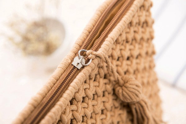 Boho Chic Macrame Crossbody Bag with Woven Design