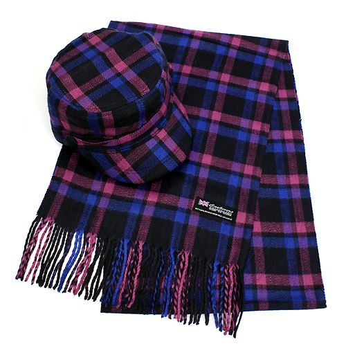 Classic Fashion Plaid Pattern Design Newsboy Hat and Soft Scarf Set