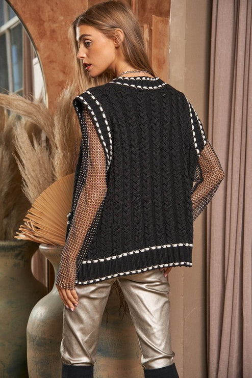 Fashion V-Neck Sleeveless Pocket Detail Design Knit Sweater Vest