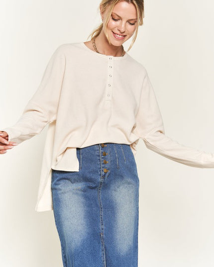Chic Side Slit Top with Unbalanced Hem Pullover Knit Top