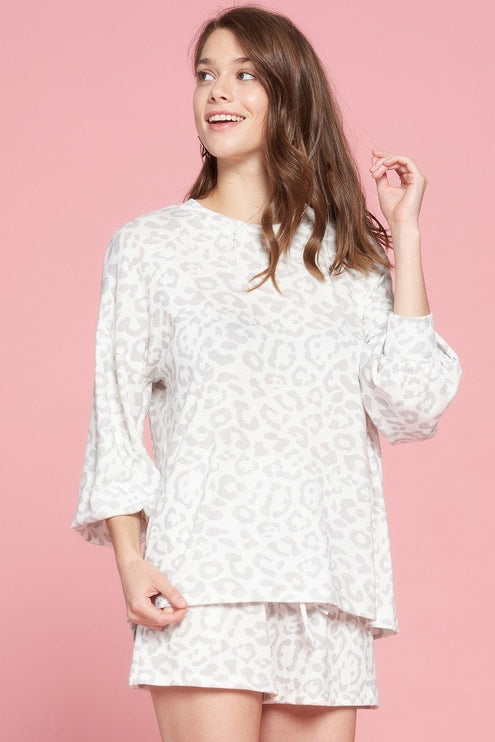 Comfy Stylish Leopard Printed Knit Loungewear Set