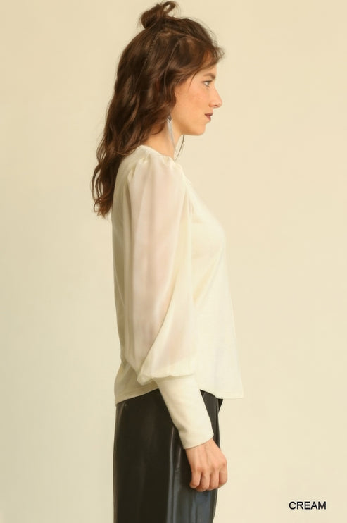 Soft Knit and Chiffon Mixed Top with Puff Long Sleeves