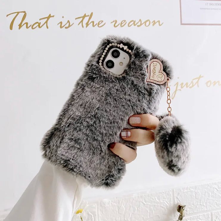 Luxury Love Pendant Cute Plush Fur Phone Case Cover For iPhone 15 14 13 12 Pro Max