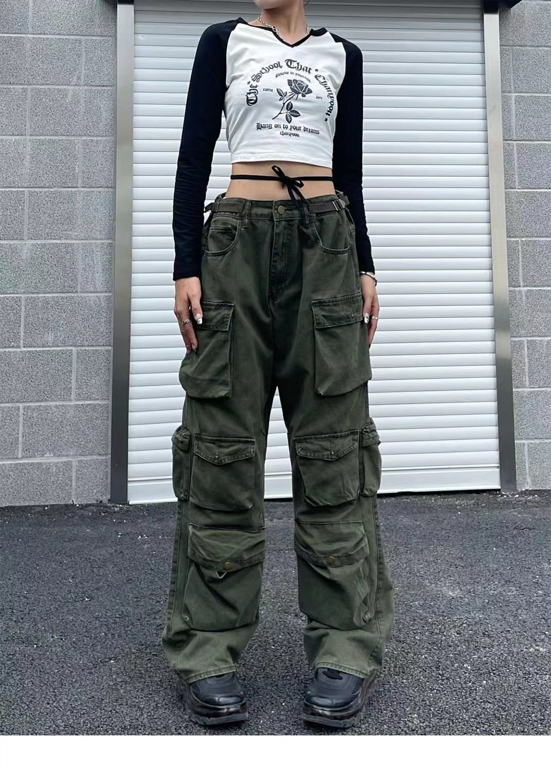 Stylish Multi-Pocket Cargo Pants Retro Street Fashion High Waist Wide Legs Casual Jeans