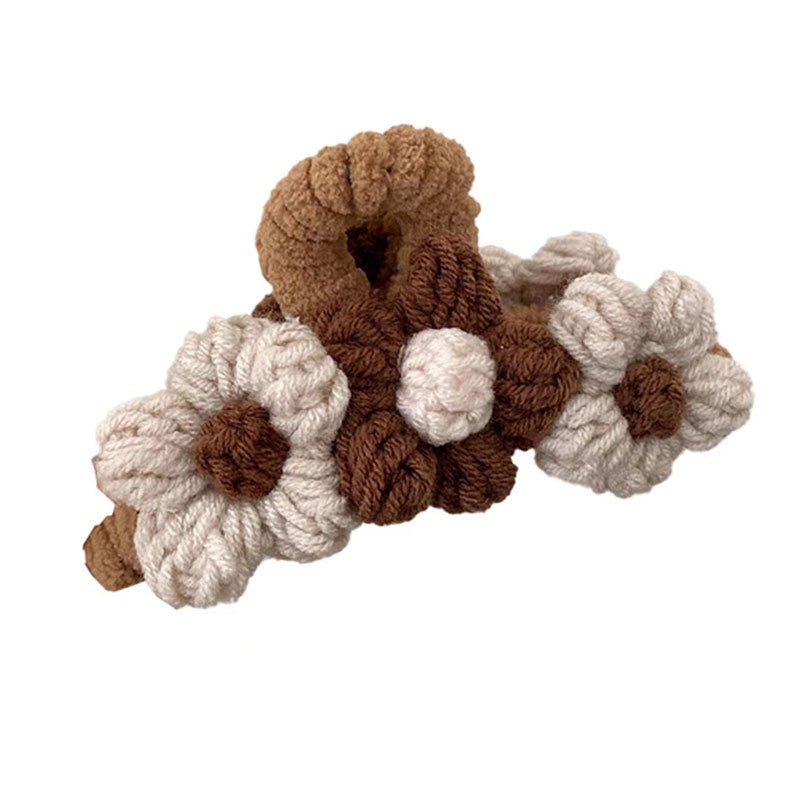 Adorable Floral Pattern Cotton Wool Fashion Hair Jewelry Claw Clip