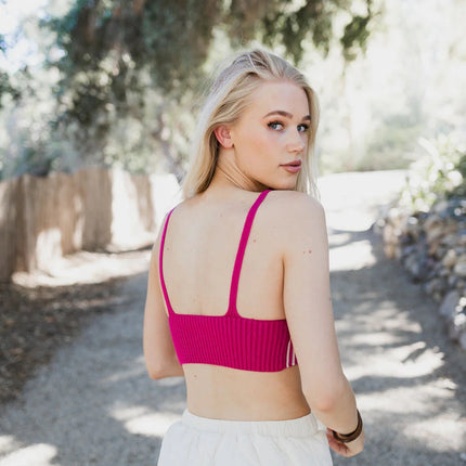 Cozy Casual Stylish Mod Lines Cropped Contour Cami Brami