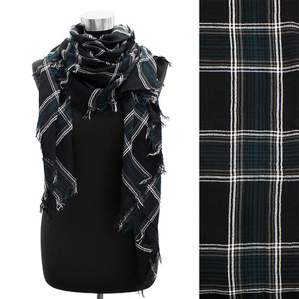 Plaid Design Fringed Rectangular Scarf Black