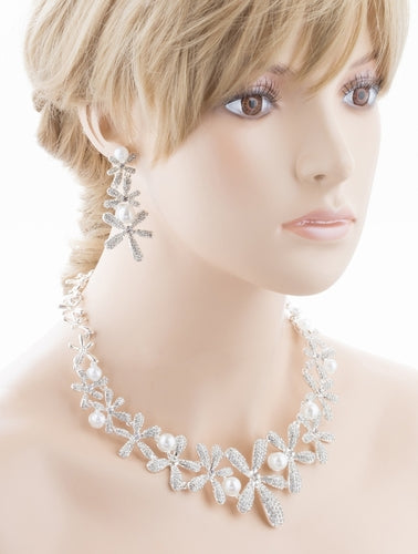 Bridal Wedding Jewelry Crystal Rhinestone Accurately Crafted Necklace J548 SV