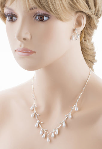 Bridal Wedding Jewelry Set Crystal Rhinestone Pear Dangle Pearls Link Necklace
