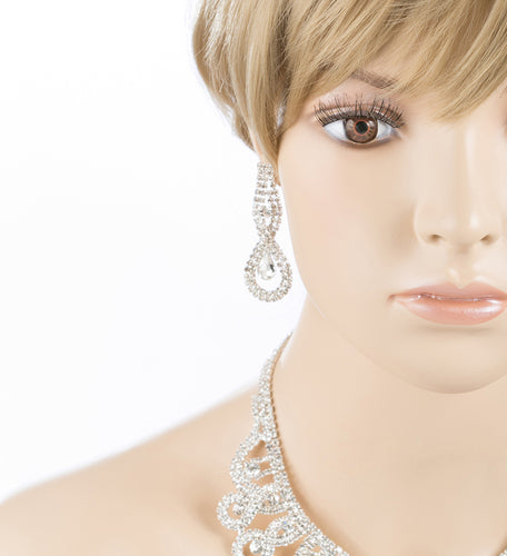 Bridal Wedding Jewelry Crystal Rhinestone Exquisite Tear Drop Earrings J587Clear