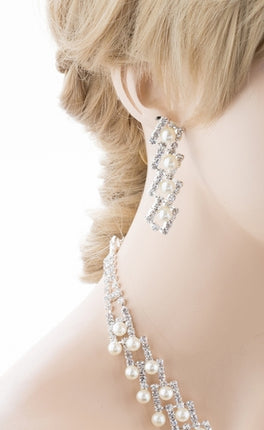 Bridal Wedding Jewelry Crystal Rhinestone Elegant Pearl Drops Necklace J521 SLV - Accessoriesforever